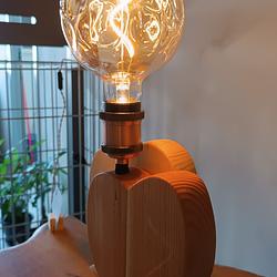Doppio Cuore – Lampada Artigianale in Legno Massello a Cuore | Pezzo Unico