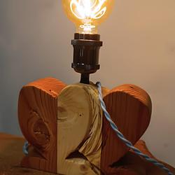 Heart – Lampada Artigianale in Legno con Cuore Luminoso | Pezzo Unic0