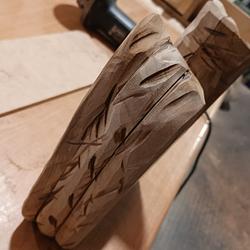 Horn – Lampada Artigianale in Teak Massello | Pezzo Unico