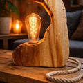 Trama – Lampada Artigianale in Legno Massello di Teak