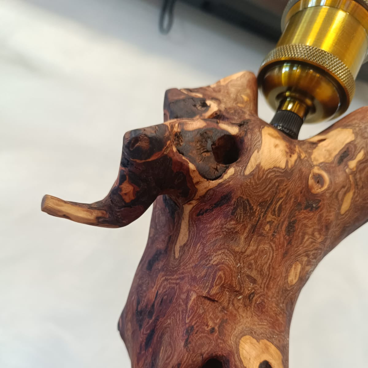 Totem - Lampada in Legno di Pero – Pezzo Unico Artigianale Made in Italy